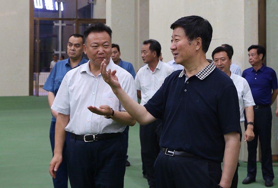 22-2018年6月，省人大常委會黨組書記、副主任王璽玉蒞臨金徽股份視察。.jpg